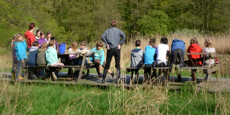 Einweisung in die Rallye an der Ökologiestation